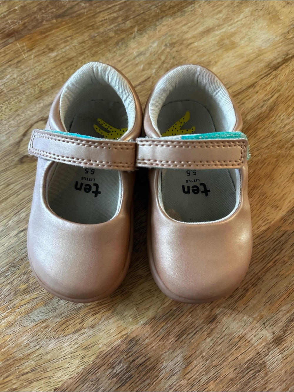 Ten Little Mary Janes Rose Gold Toddler size 5.5